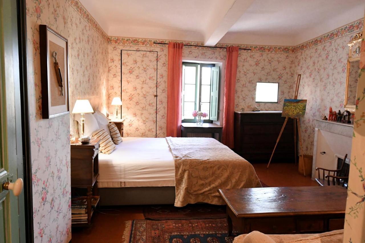 Bed and Breakfast La Cachette Du Comte Montfort-sur-Argens Exteriér fotografie