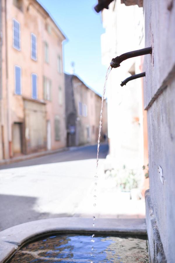 Bed and Breakfast La Cachette Du Comte Montfort-sur-Argens Exteriér fotografie