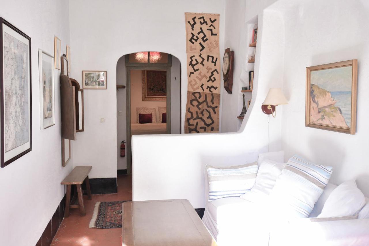 Bed and Breakfast La Cachette Du Comte Montfort-sur-Argens Exteriér fotografie
