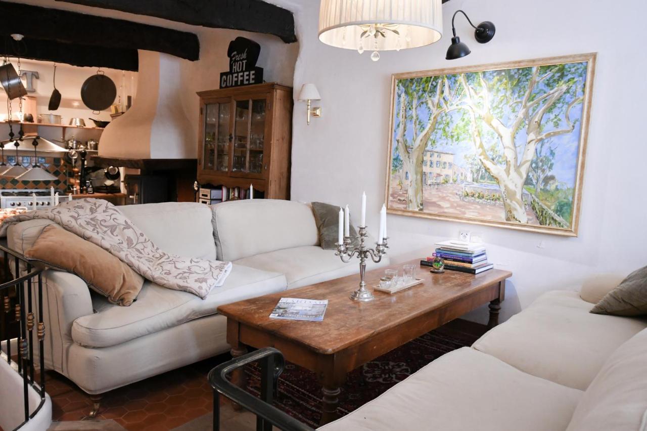 Bed and Breakfast La Cachette Du Comte Montfort-sur-Argens Exteriér fotografie