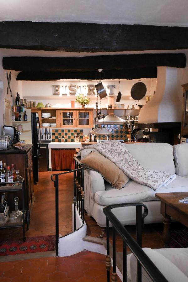 Bed and Breakfast La Cachette Du Comte Montfort-sur-Argens Exteriér fotografie