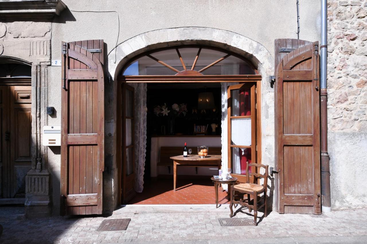 Bed and Breakfast La Cachette Du Comte Montfort-sur-Argens Exteriér fotografie