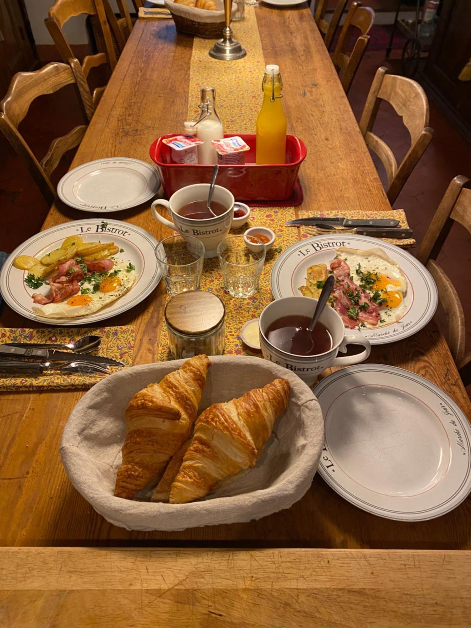 Bed and Breakfast La Cachette Du Comte Montfort-sur-Argens Exteriér fotografie
